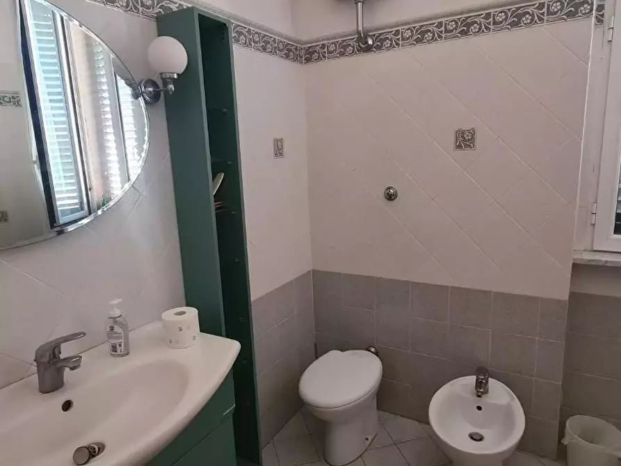 Immagine 22 di Villetta a schiera in vendita  a Livorno