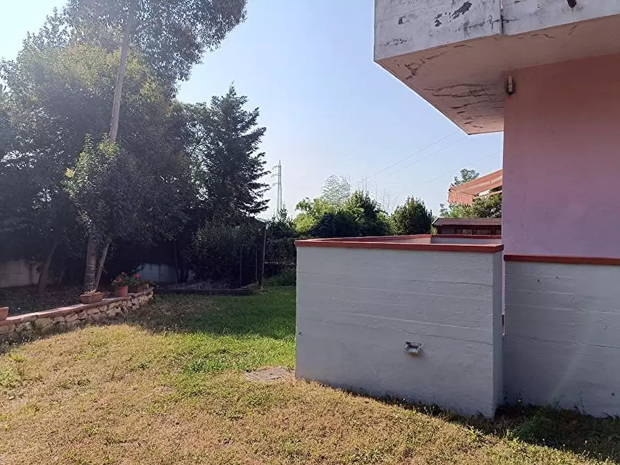 Immagine 7 di Porzione di casa in vendita  a Carrara
