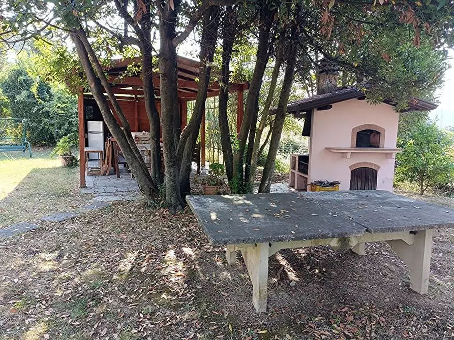 Immagine 11 di Porzione di casa in vendita  a Carrara