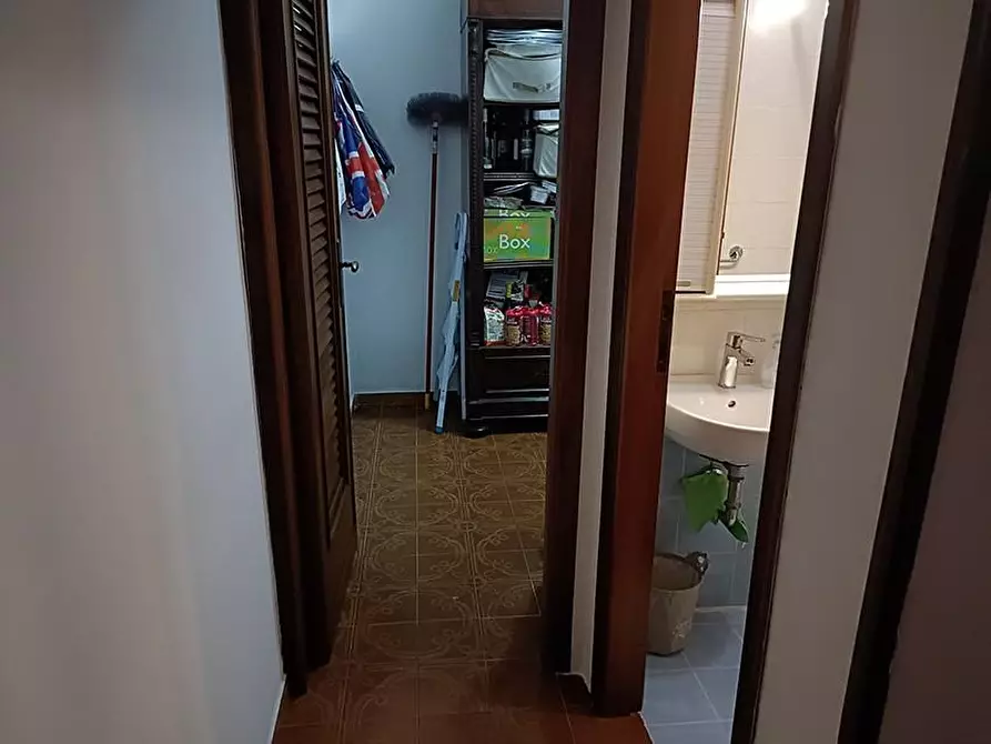 Immagine 34 di Porzione di casa in vendita  a Carrara