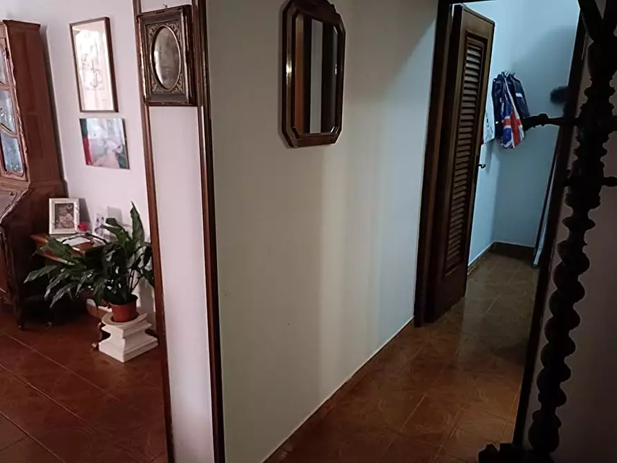Immagine 33 di Porzione di casa in vendita  a Carrara