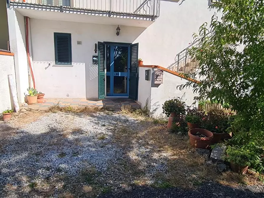 Immagine 1 di Appartamento in vendita  a Cascina