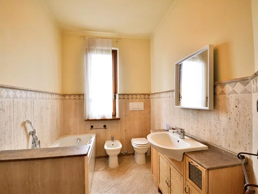 Immagine 9 di Villa in vendita  a Forte Dei Marmi