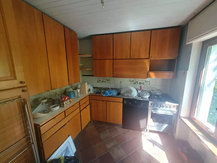 Immagine 29 di Casa bifamiliare in vendita  a Lucca