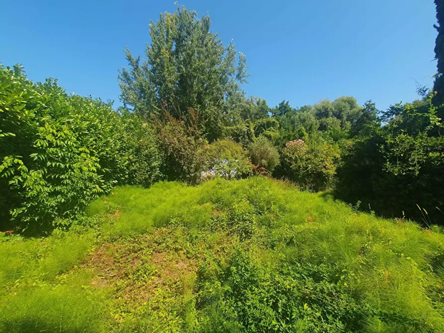 Immagine 54 di Casa bifamiliare in vendita  a Lucca