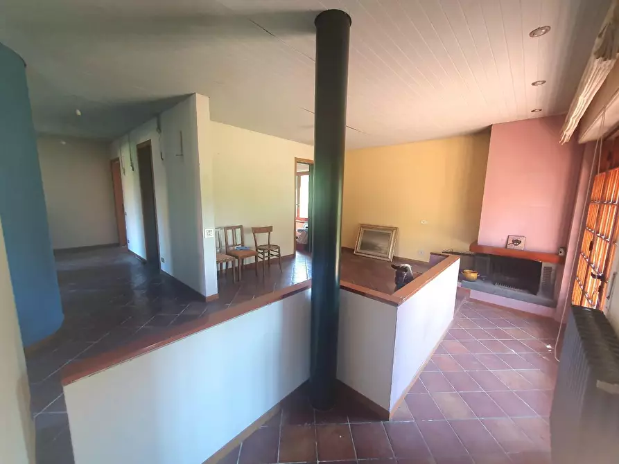 Immagine 31 di Casa bifamiliare in vendita  a Lucca