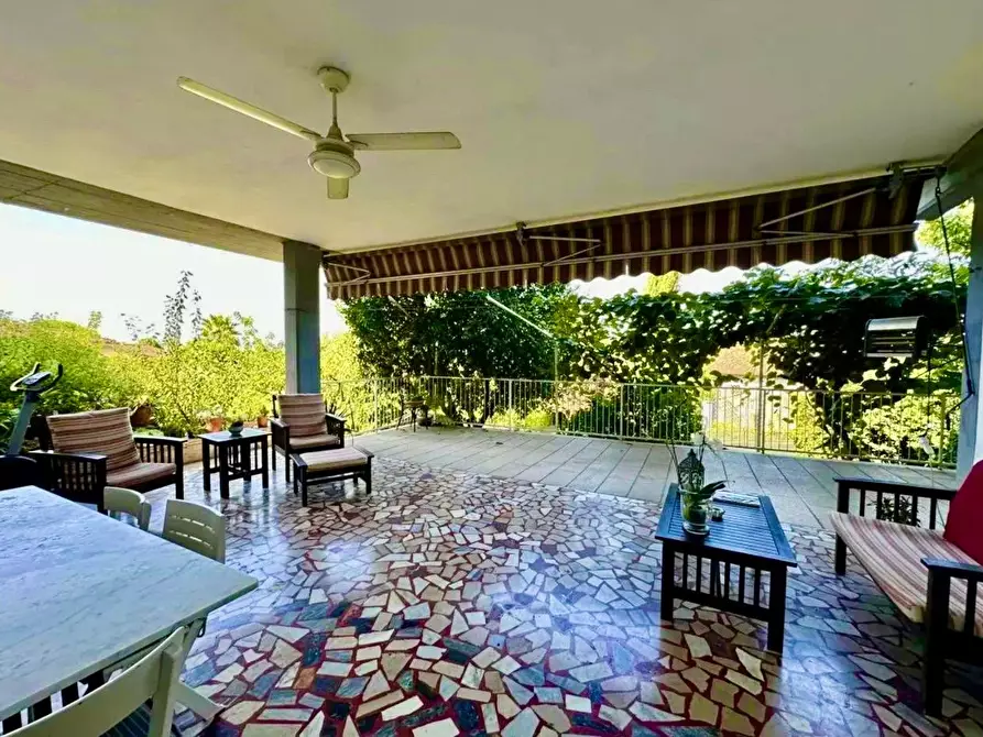 Immagine 24 di Villa in vendita  a Massa