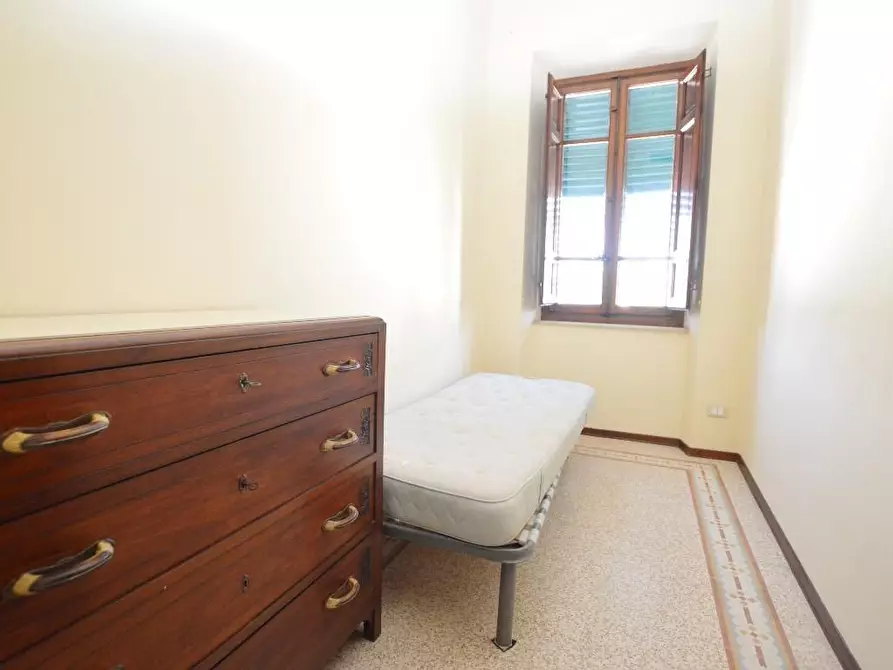 Immagine 19 di Villa in vendita  a Lucca