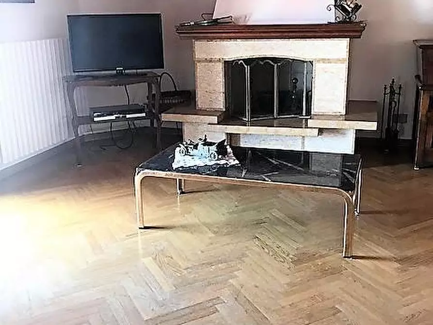 Immagine 14 di Mansarda in vendita  a Pisa