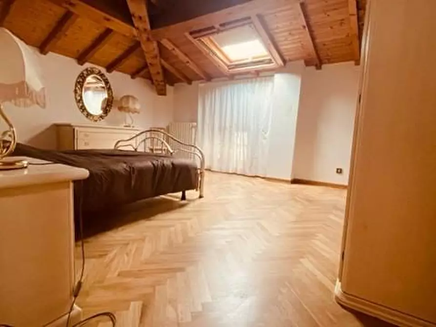 Immagine 3 di Mansarda in vendita  a Pisa