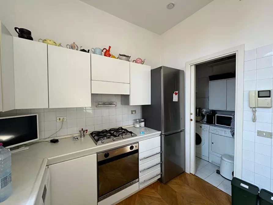 Immagine 10 di Appartamento in vendita  a Forte Dei Marmi