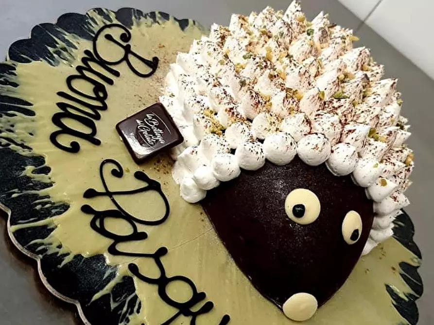 Immagine 18 di Attività commerciale in vendita  a Massarosa