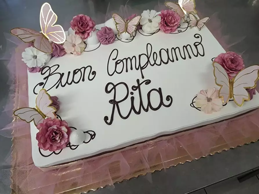 Immagine 9 di Attività commerciale in vendita  a Massarosa