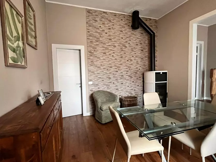 Immagine 2 di Casa bifamiliare in vendita  a Cecina