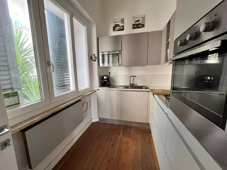 Immagine 9 di Casa bifamiliare in vendita  a Cecina