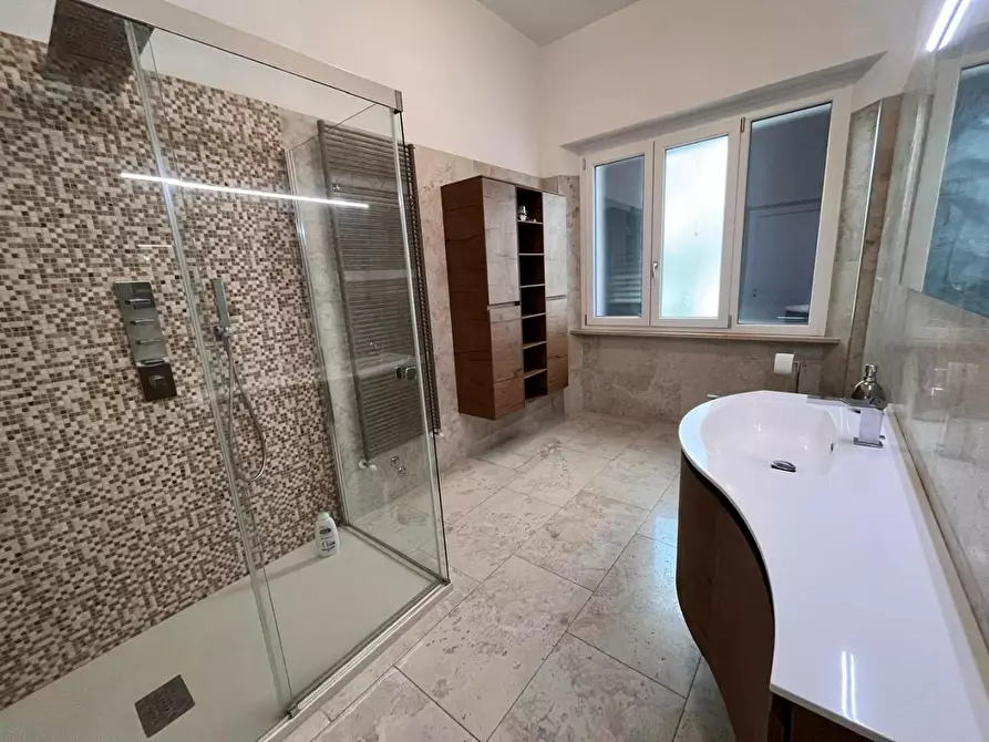 Immagine 21 di Casa bifamiliare in vendita  a Cecina