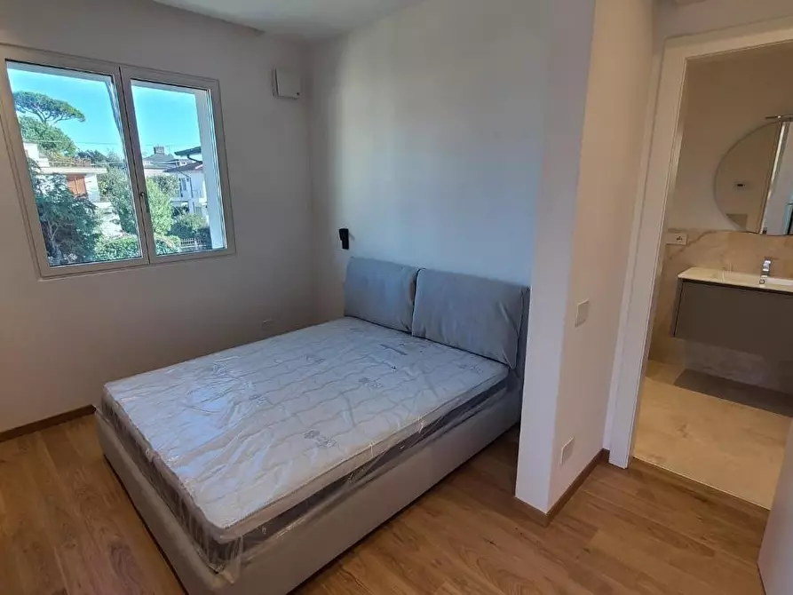 Immagine 29 di Villa in vendita  a Pietrasanta