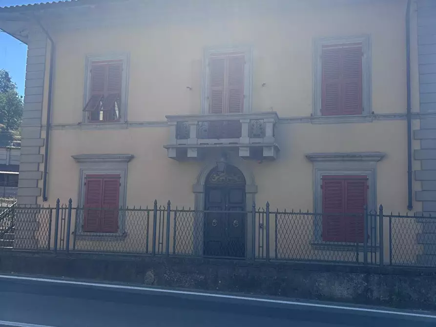 Immagine 1 di Casa semindipendente in vendita  a Aulla