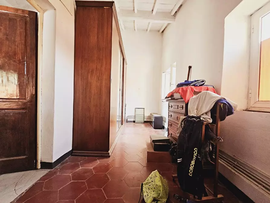 Immagine 9 di Terratetto in vendita  a Massa