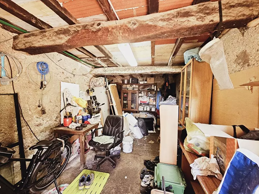 Immagine 19 di Terratetto in vendita  a Massa