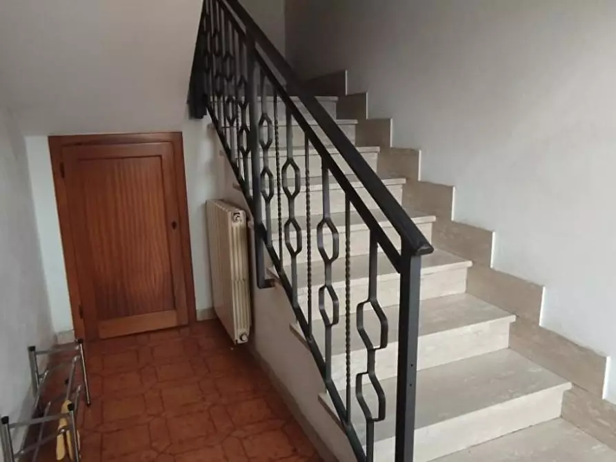 Immagine 6 di Casa semindipendente in vendita  a Massa