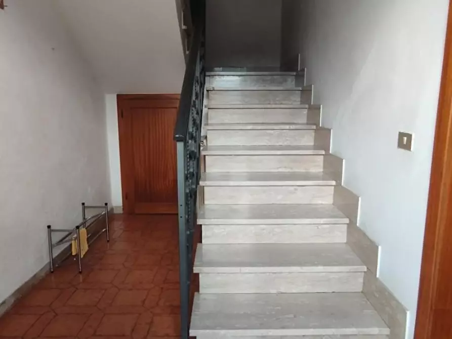 Immagine 7 di Casa semindipendente in vendita  a Massa