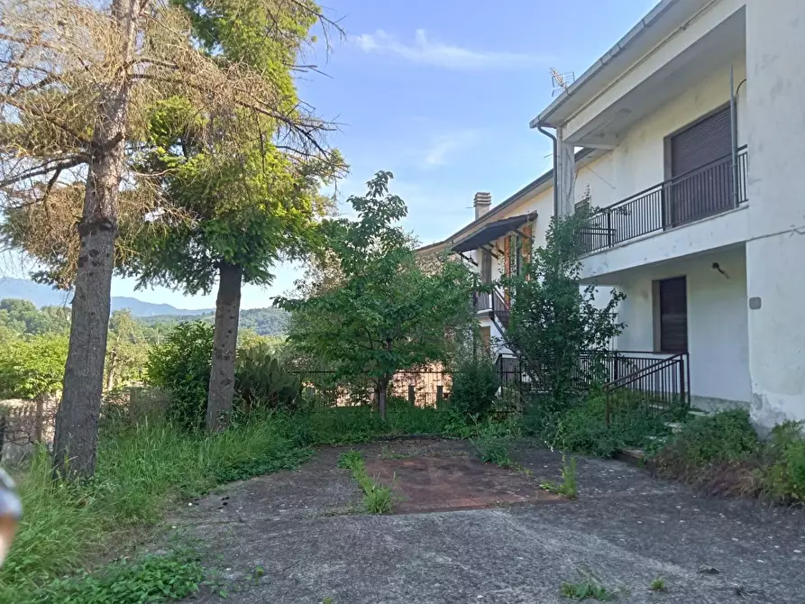 Immagine 1 di Casa indipendente in affitto  a Aulla