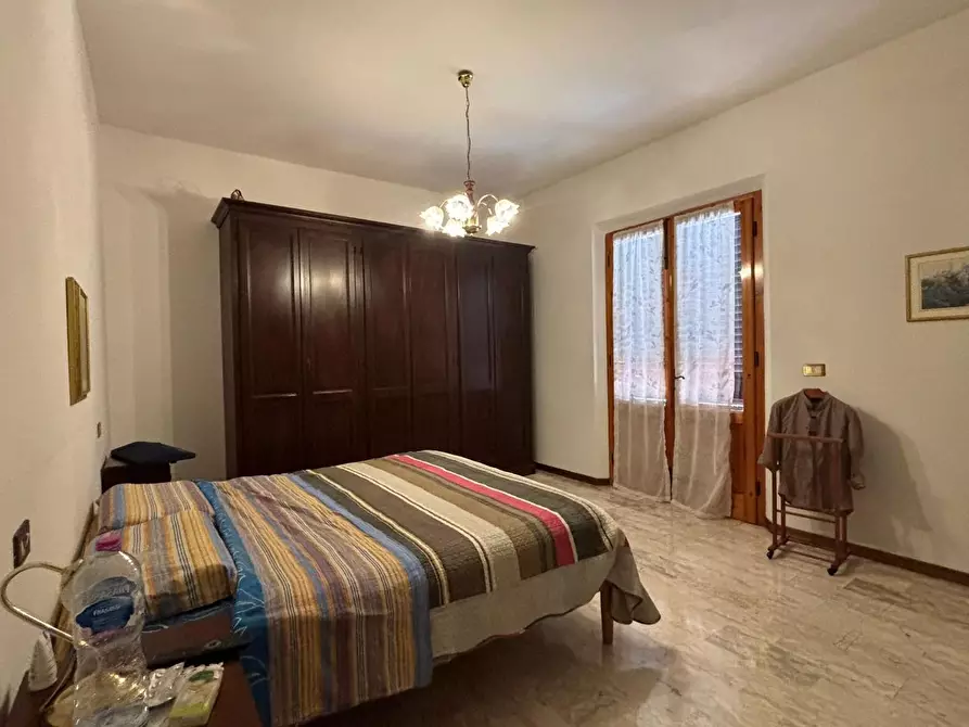 Immagine 17 di Azienda agricola in vendita  a Chianni