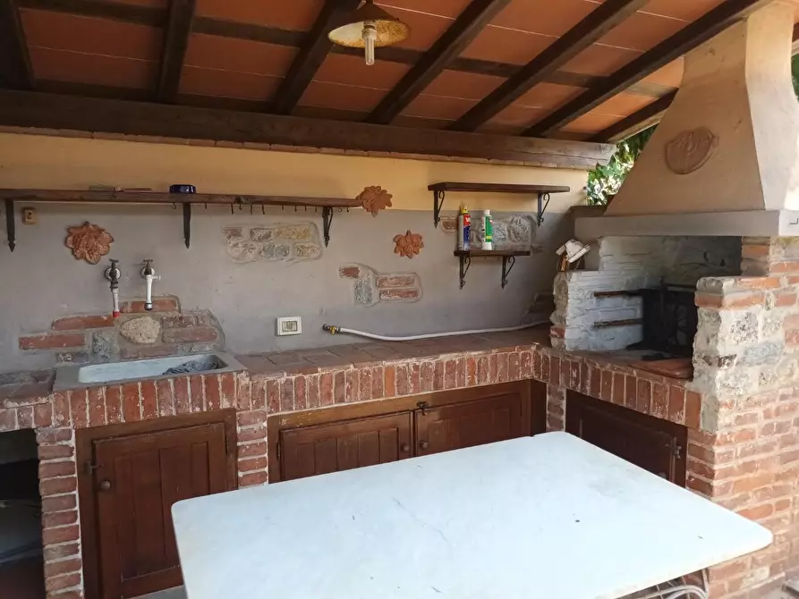 Immagine 43 di Casa bifamiliare in vendita  a Camaiore