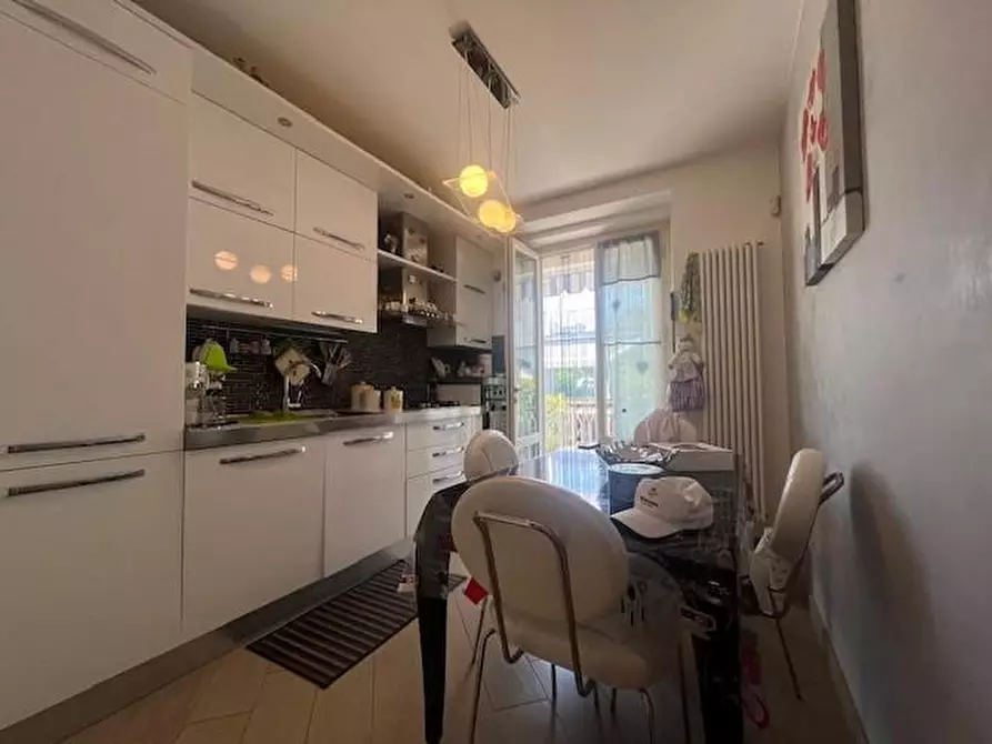 Immagine 29 di Casa trifamiliare in vendita  a Camaiore