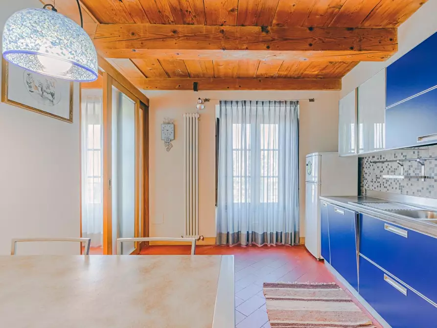 Immagine 9 di Appartamento in vendita  a Calci