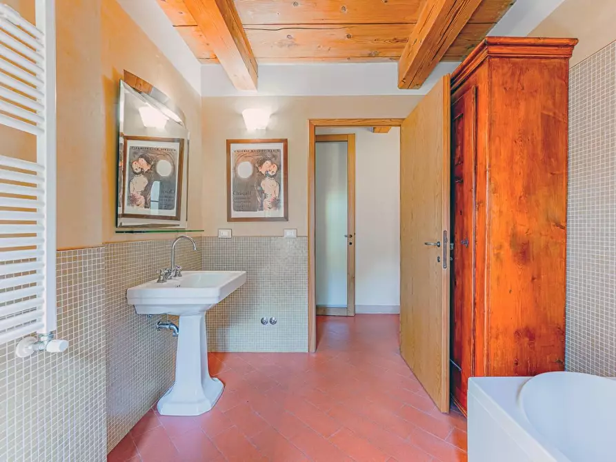 Immagine 17 di Appartamento in vendita  a Calci