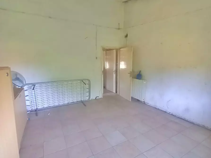 Immagine 25 di Appartamento in vendita  a Gambassi Terme