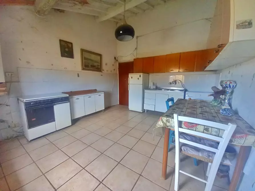 Immagine 2 di Appartamento in vendita  a Gambassi Terme