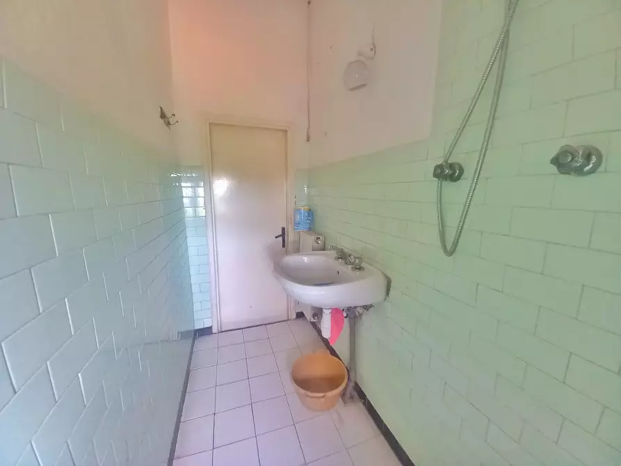 Immagine 18 di Appartamento in vendita  a Gambassi Terme