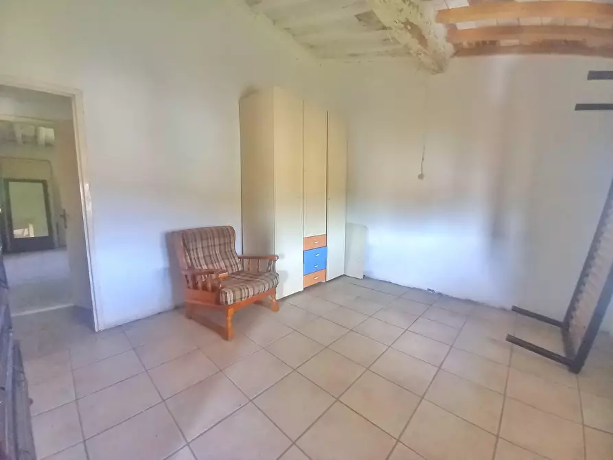 Immagine 9 di Appartamento in vendita  a Gambassi Terme