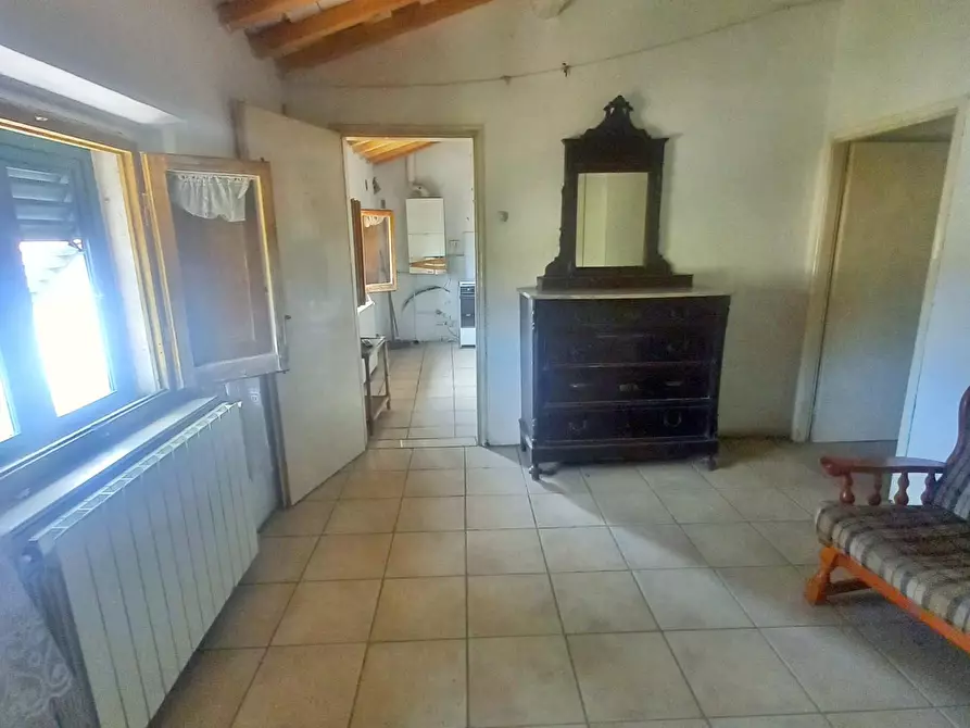 Immagine 12 di Appartamento in vendita  a Gambassi Terme