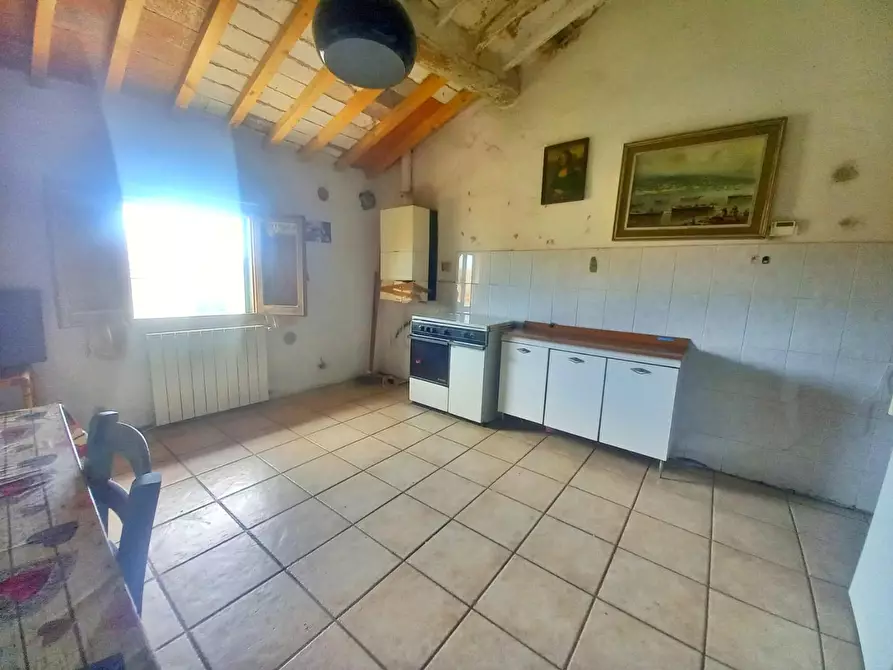 Immagine 7 di Appartamento in vendita  a Gambassi Terme