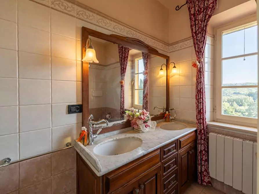 Immagine 22 di Appartamento in vendita  a Casciana Terme Lari