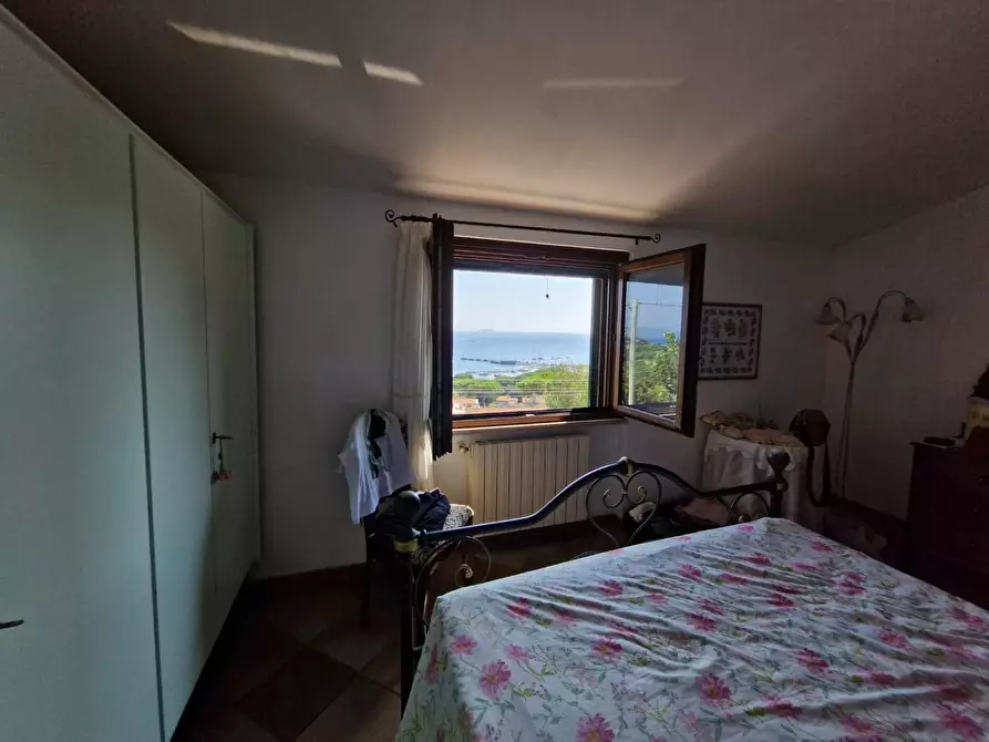 Immagine 19 di Casa bifamiliare in vendita  a Rio Marina