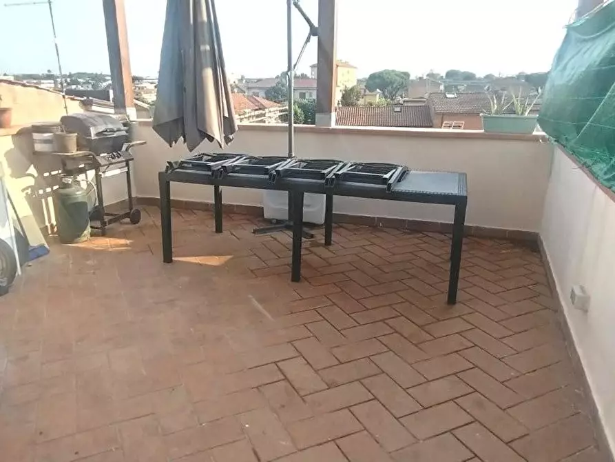 Immagine 26 di Terratetto in vendita  a Carrara