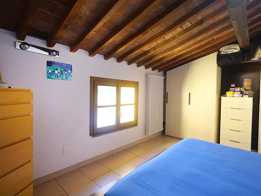 Immagine 18 di Appartamento in vendita  a San Giuliano Terme