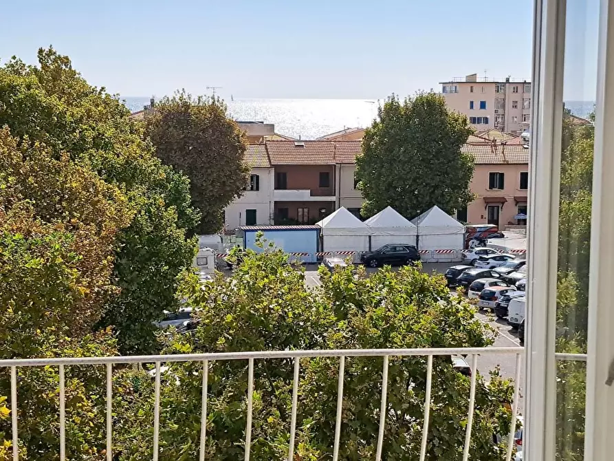 Immagine 3 di Appartamento in vendita  a Rosignano Marittimo