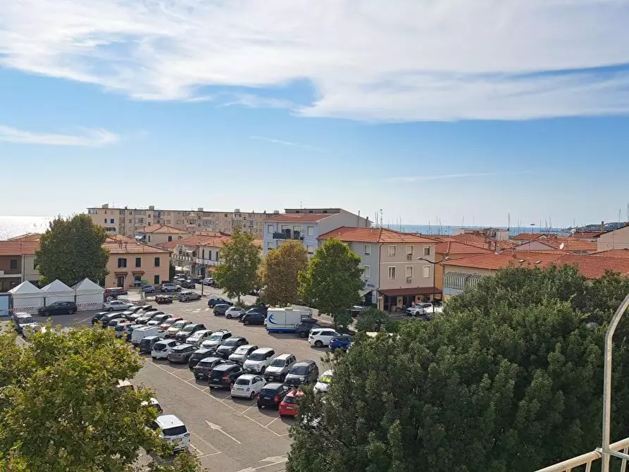 Immagine 4 di Appartamento in vendita  a Rosignano Marittimo