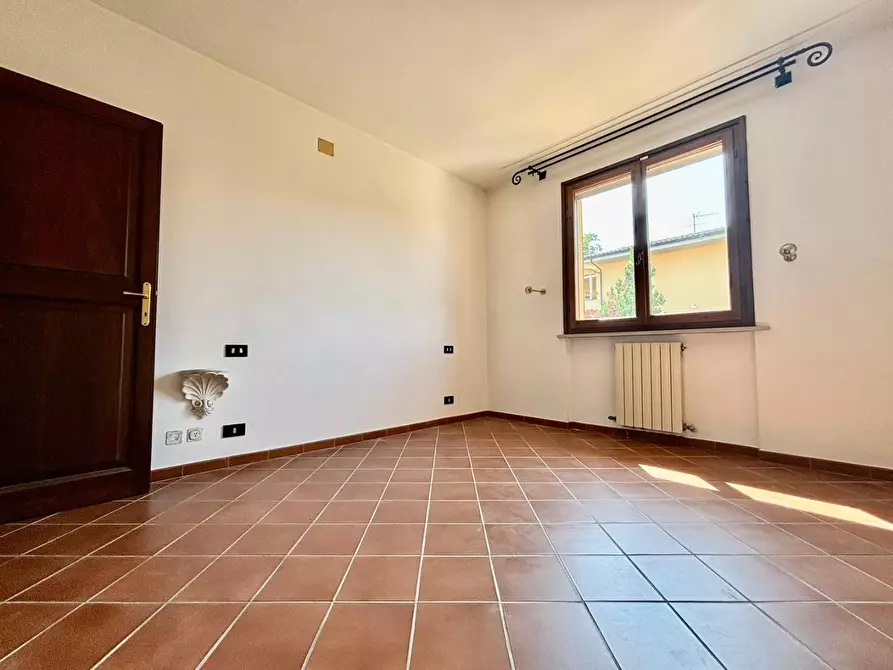 Immagine 11 di Villetta a schiera in vendita  a Terricciola