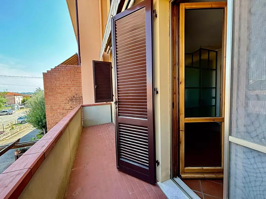 Immagine 3 di Villetta a schiera in vendita  a Terricciola