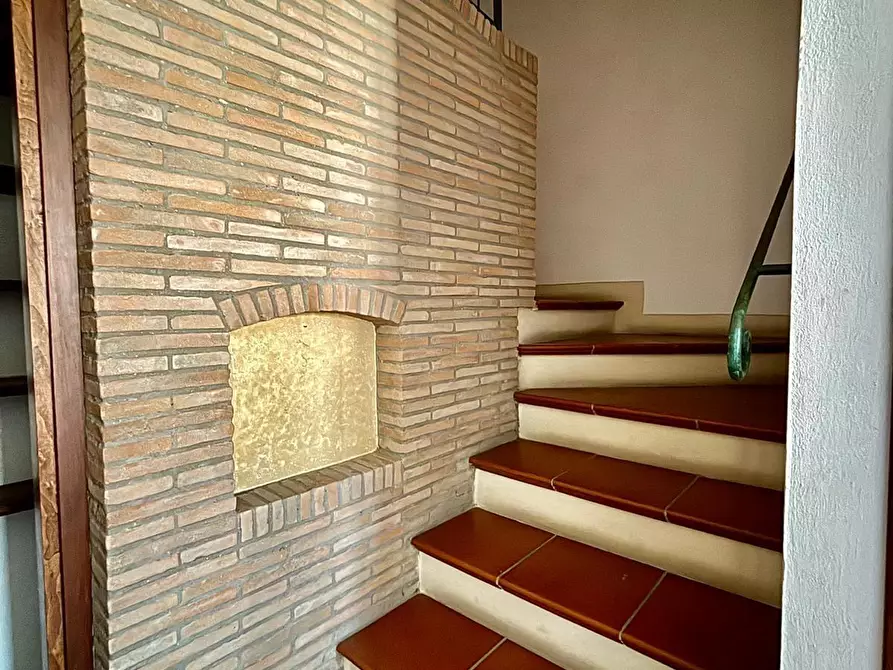 Immagine 17 di Villetta a schiera in vendita  a Terricciola