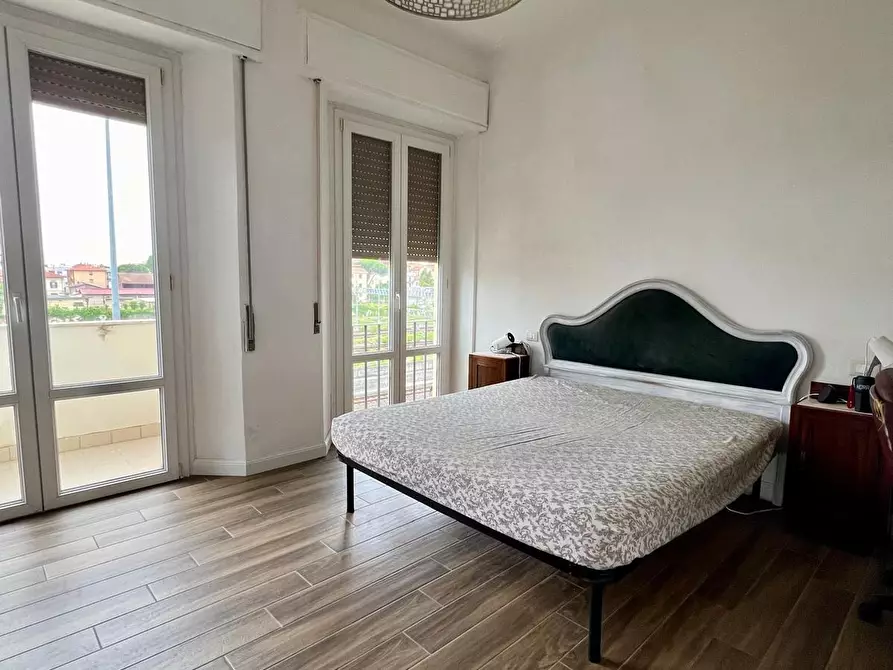 Immagine 11 di Appartamento in vendita  a Pisa