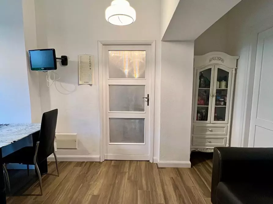 Immagine 8 di Appartamento in vendita  a Pisa