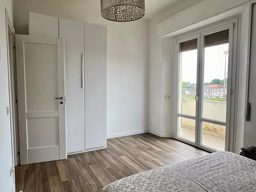 Immagine 13 di Appartamento in vendita  a Pisa